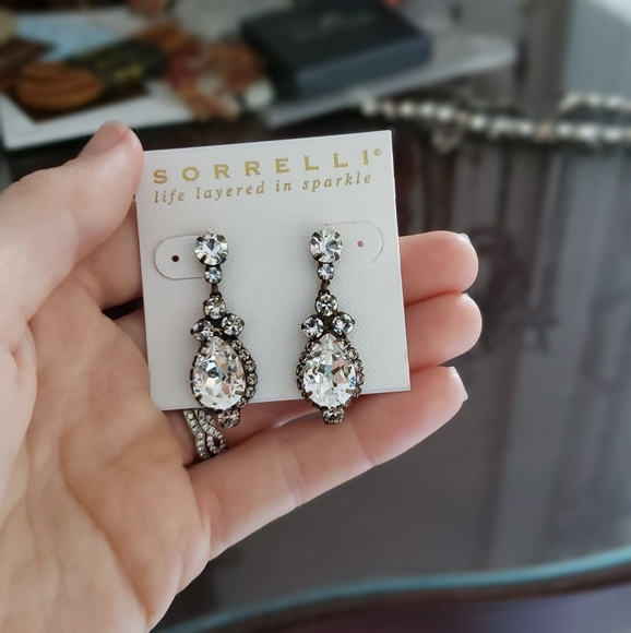 Diamond Bridal Sorrelli Earrings - Picture 2 of 6